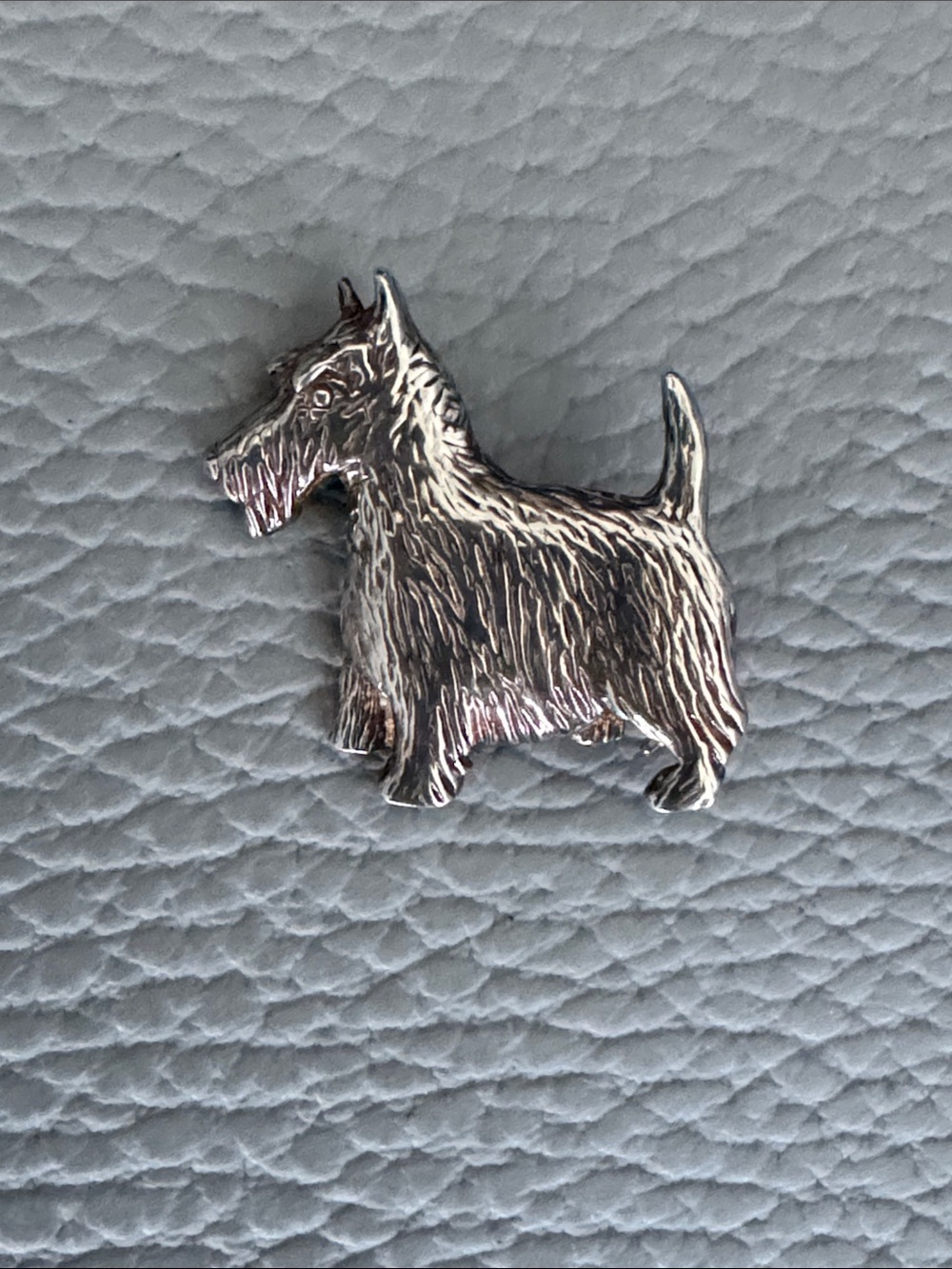 STERLING SILVER SCOTTISH TERRIER DOG BROOCH PIN DETAILED